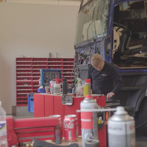 Vores værksted hos Truck Center Kolding